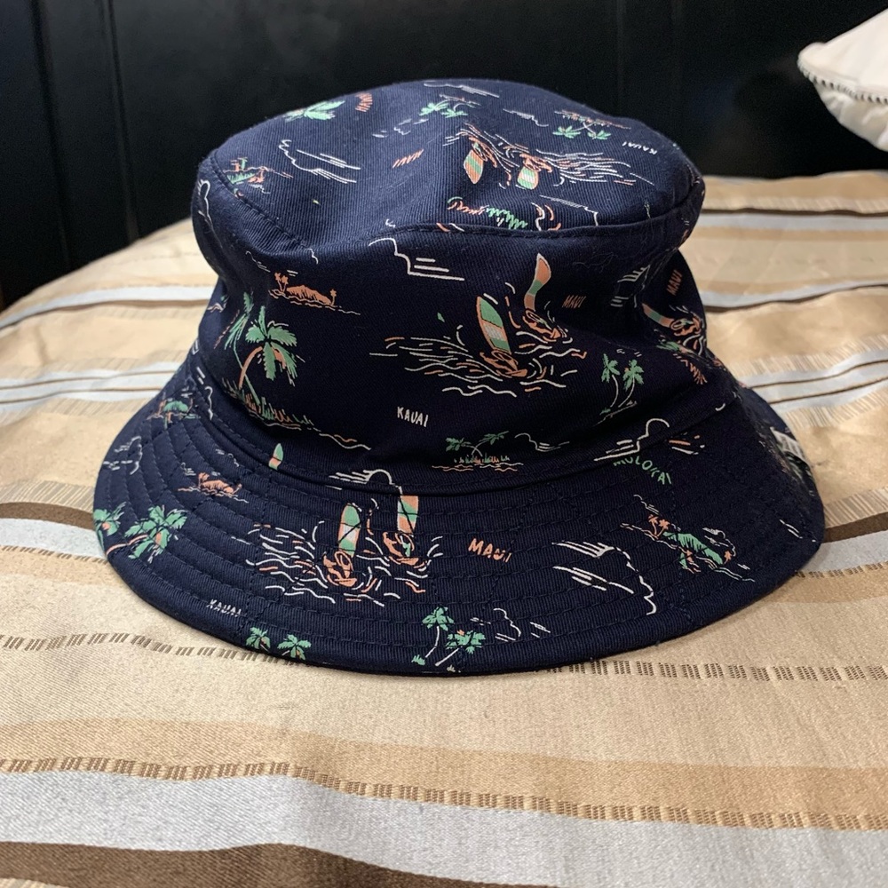 Herschel Supply Co Bucket Hat